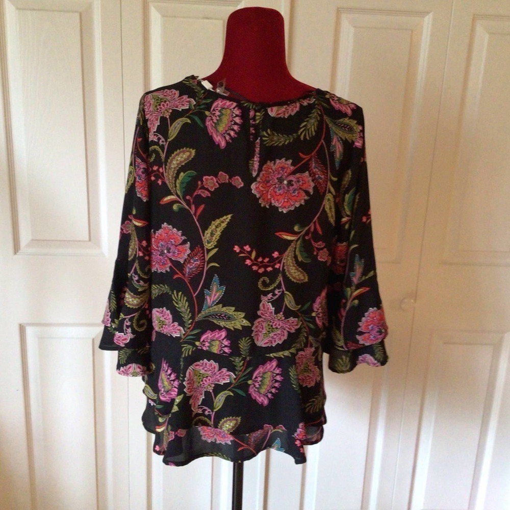 NWT Spense Womens Top sz Large‎
